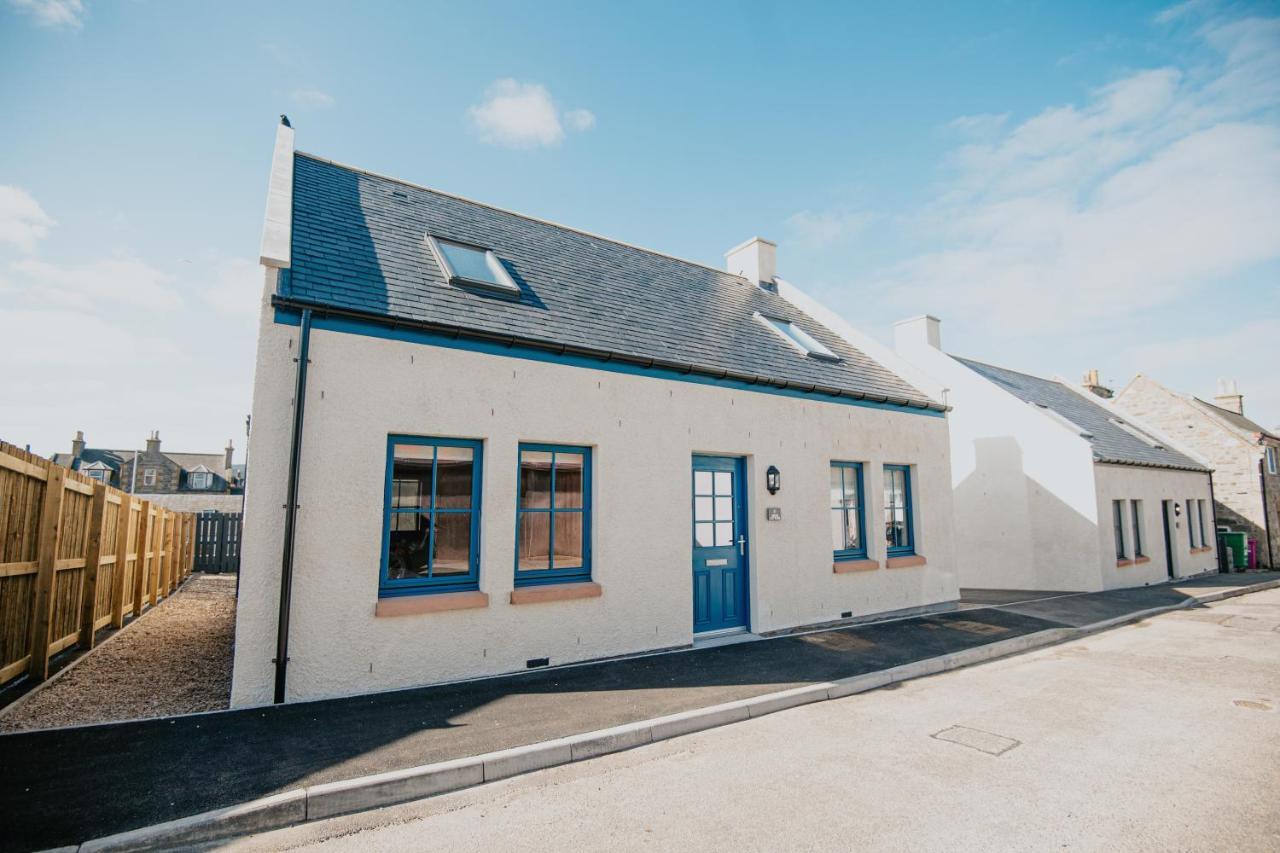 The Seafield Arms Hotel Cullen - Self Catering المظهر الخارجي الصورة